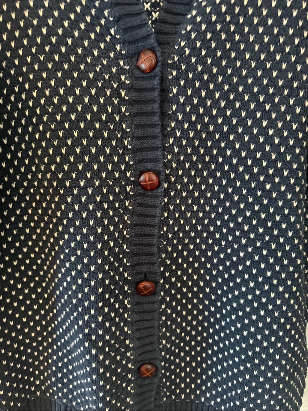 L.L. Bean Vintage Navy and White Knit Brown Button-Front Cardigan Size L - Picture 3 of 10